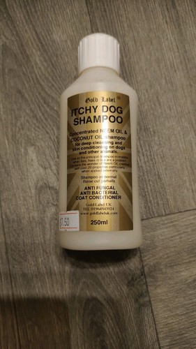 Gold label canine itchy - label,